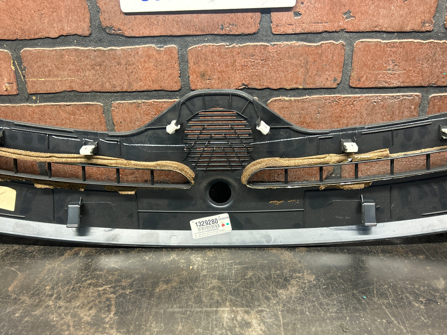 2015-2023 DODGE CHALLENGER DASHBOARD DEFROST AIR VENT GRILL GRILLE PANEL OEM