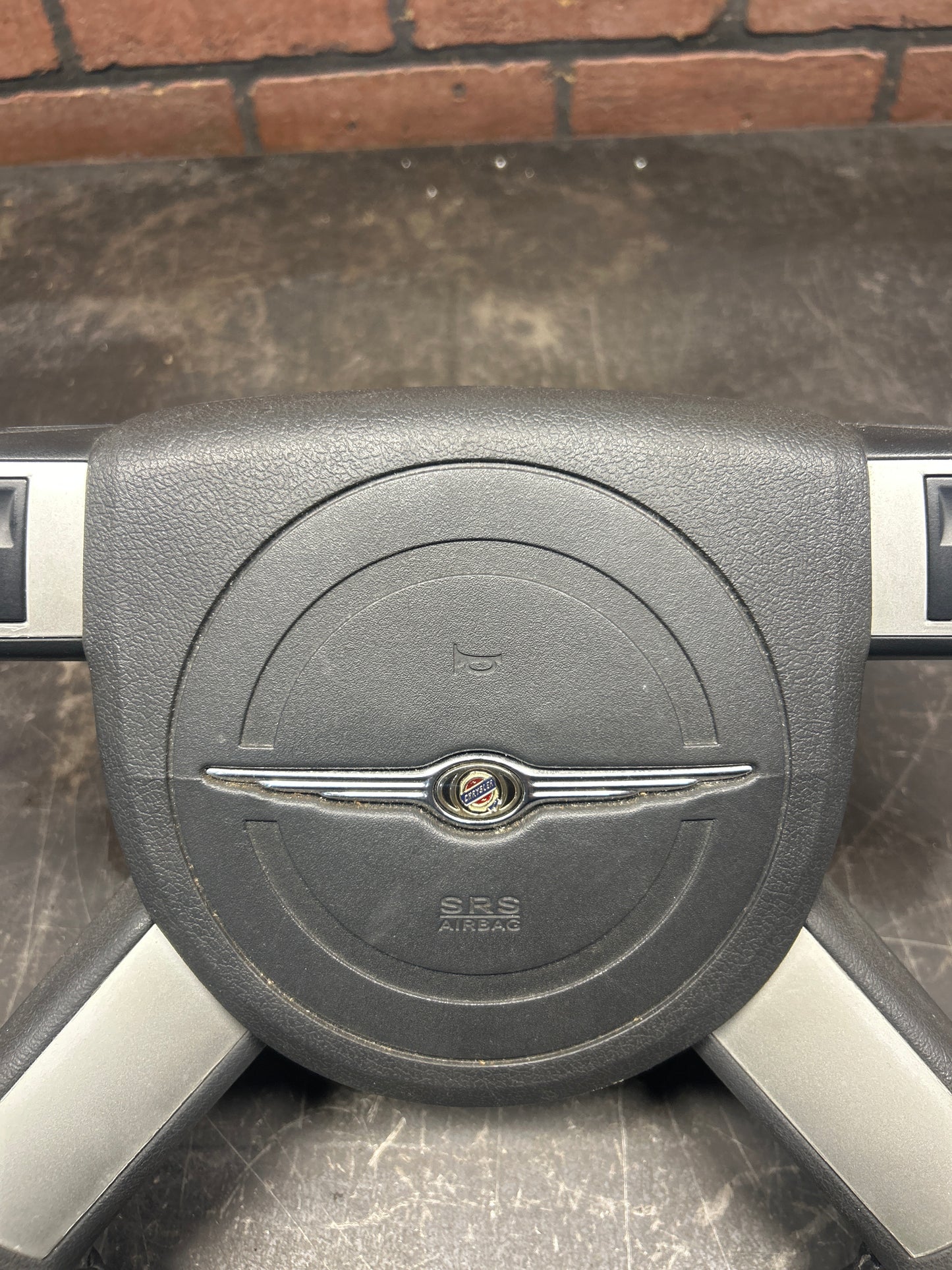 2006-2010 Chrysler 300C SRT8 Steering Wheel Horn Controls OEM 6.1L 1AK841DVAA