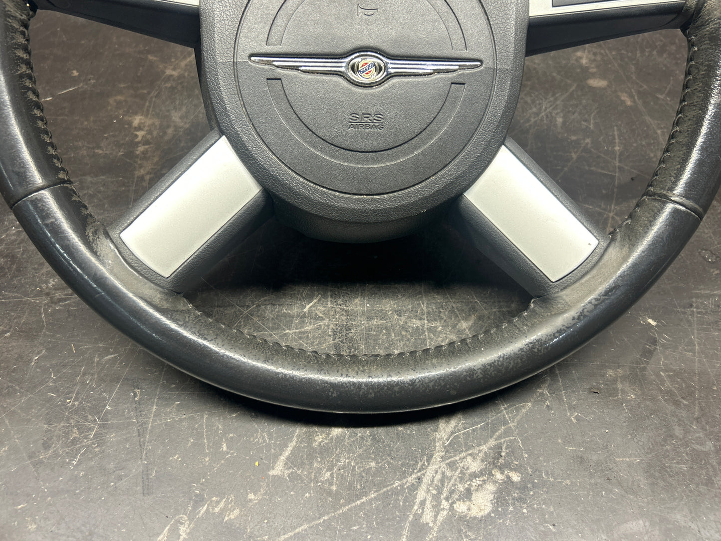 2006-2010 Chrysler 300C SRT8 Steering Wheel Horn Controls OEM 6.1L 1AK841DVAA
