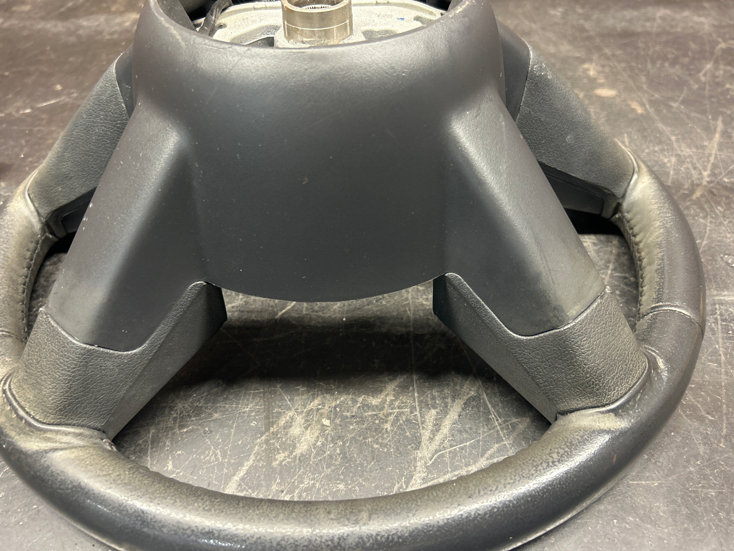 2006-2010 Chrysler 300C SRT8 Steering Wheel Horn Controls OEM 6.1L 1AK841DVAA