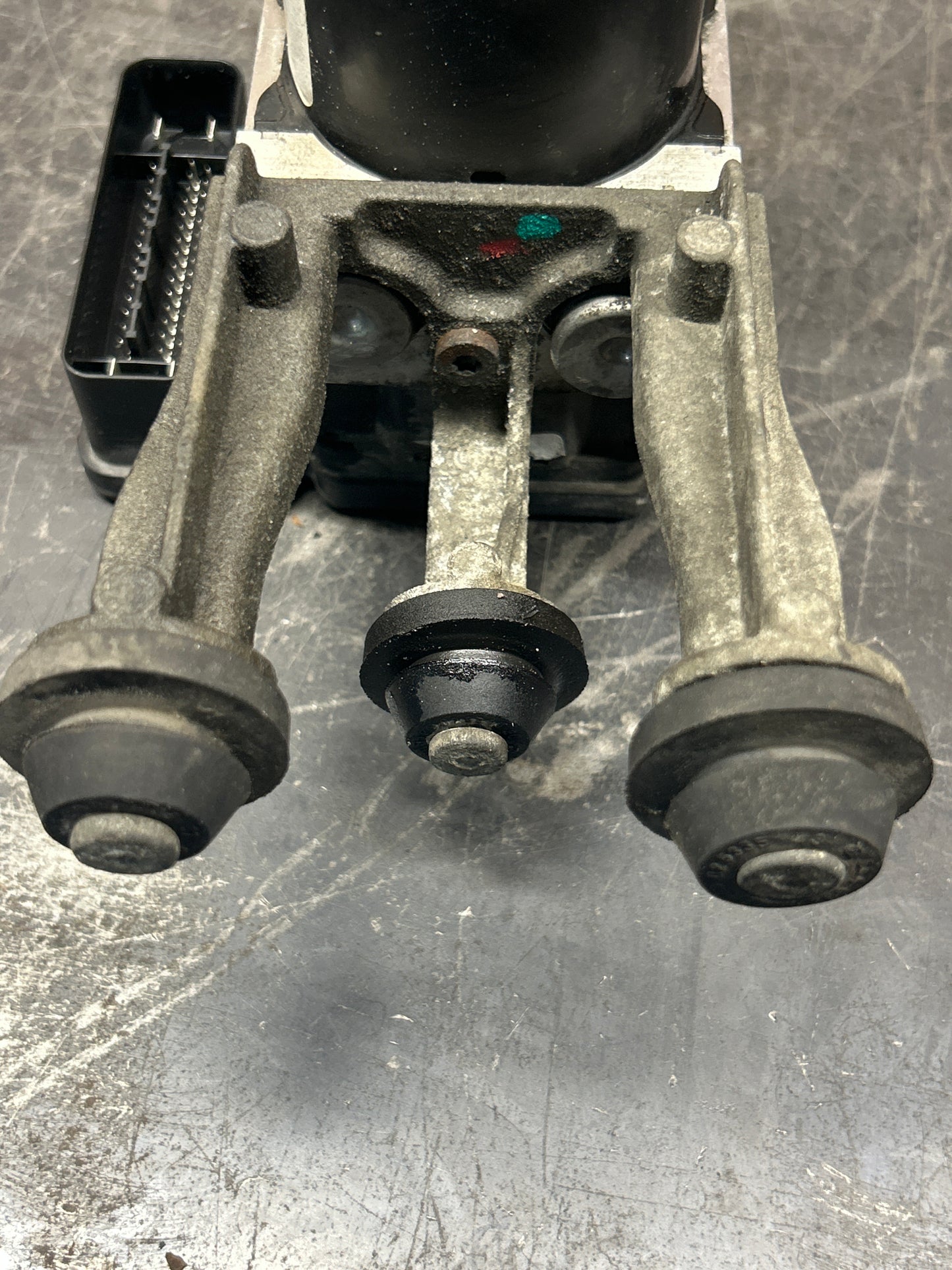 2005-2007 CHRYSLER 300C SRT 6.1L OEM ABS ANTI LOCK BRAKE PUMP MODULE ASSEMBLY