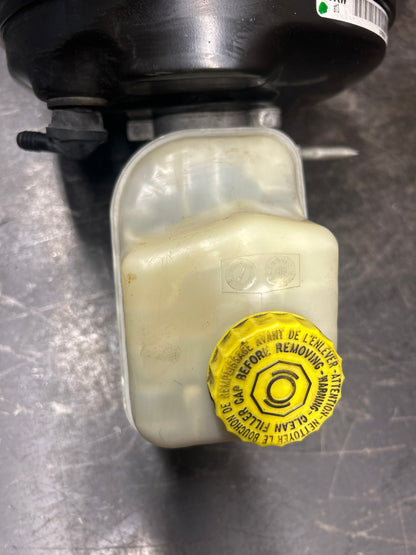 2005-2007 Chrysler 300 Charger Brake Booster Master Cylinder w/ Reservoir OEM