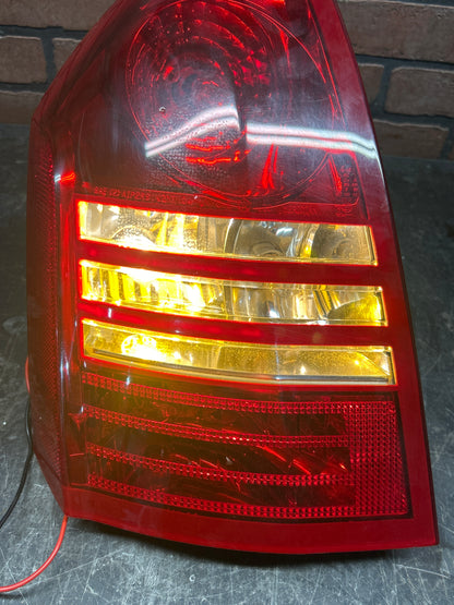 2005-2007 Chrysler 300 SRT8 Rear Driver Left Side Tail Light OEM 04805853AC