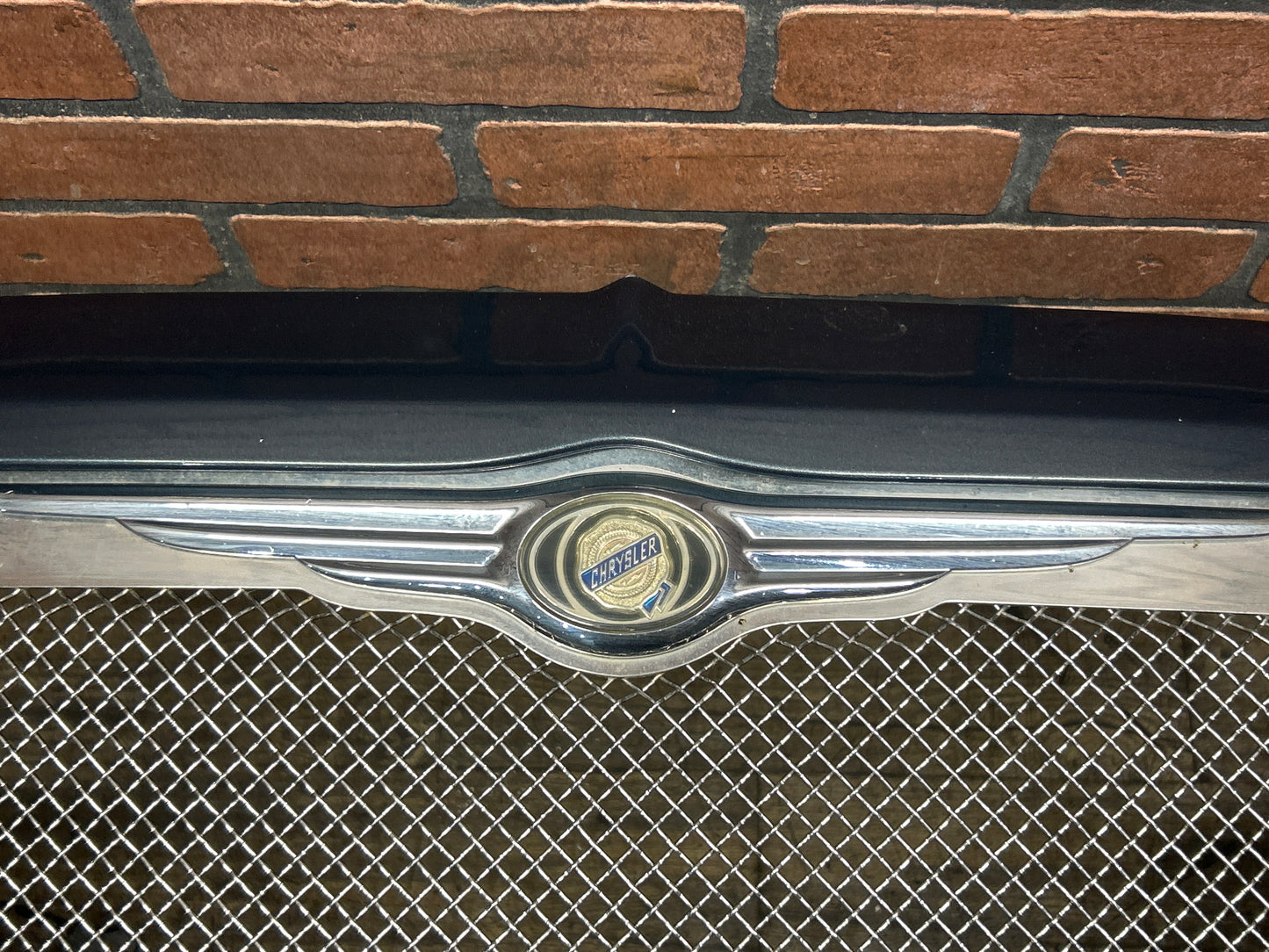 2005-2010 CHRYSLER 300C SRT8 6.1L FRONT COMPLETE  GRILL FOGLIGHT MESH BUMPER
