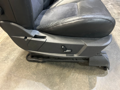 2005-2010 CHRYSLER 300C SRT8 LEATHER SUEDE HEATED FRONTS REAR SEATS OEM