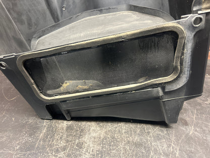 2005-2010 Chrysler 300C SRT8 Cabin Air Filter Housing OEM 04806294AB