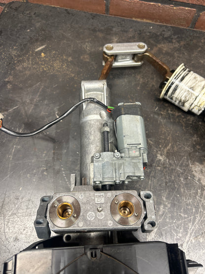 06-10 Chrysler 300C SRT Steering Column W/Telescopic Power Tilt and Clock Spring