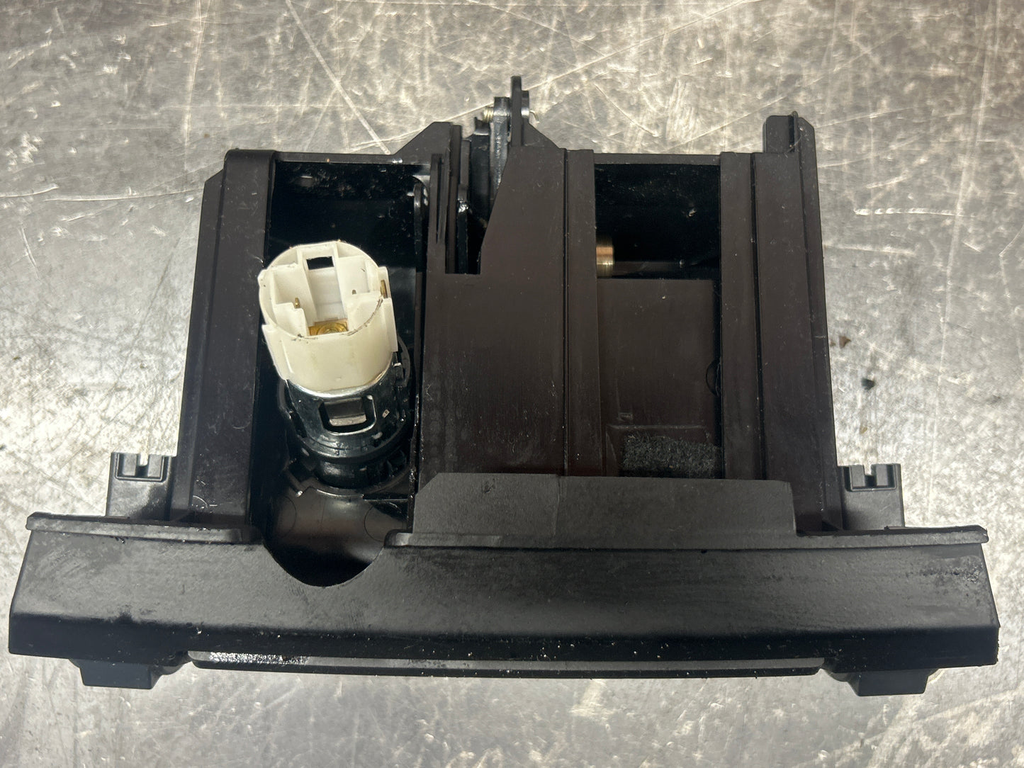 2005-2008 Chrysler 300C/Charger/Magnum  Ash Tray and Heated Seat Switches OEM