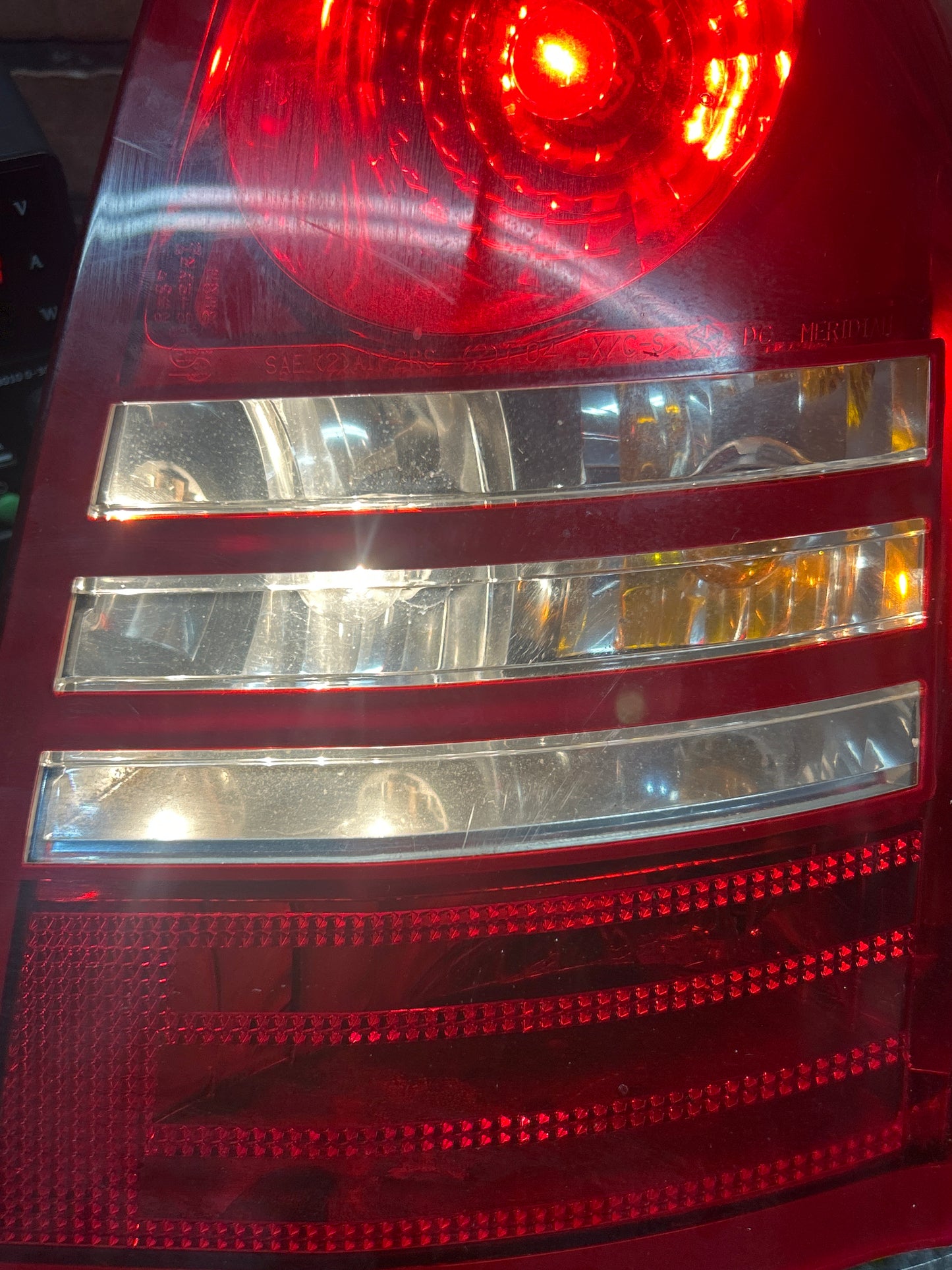 2005-2007 Chrysler 300 SRT8 Rear Passenger Right Side Tail Light OEM 4805853AC