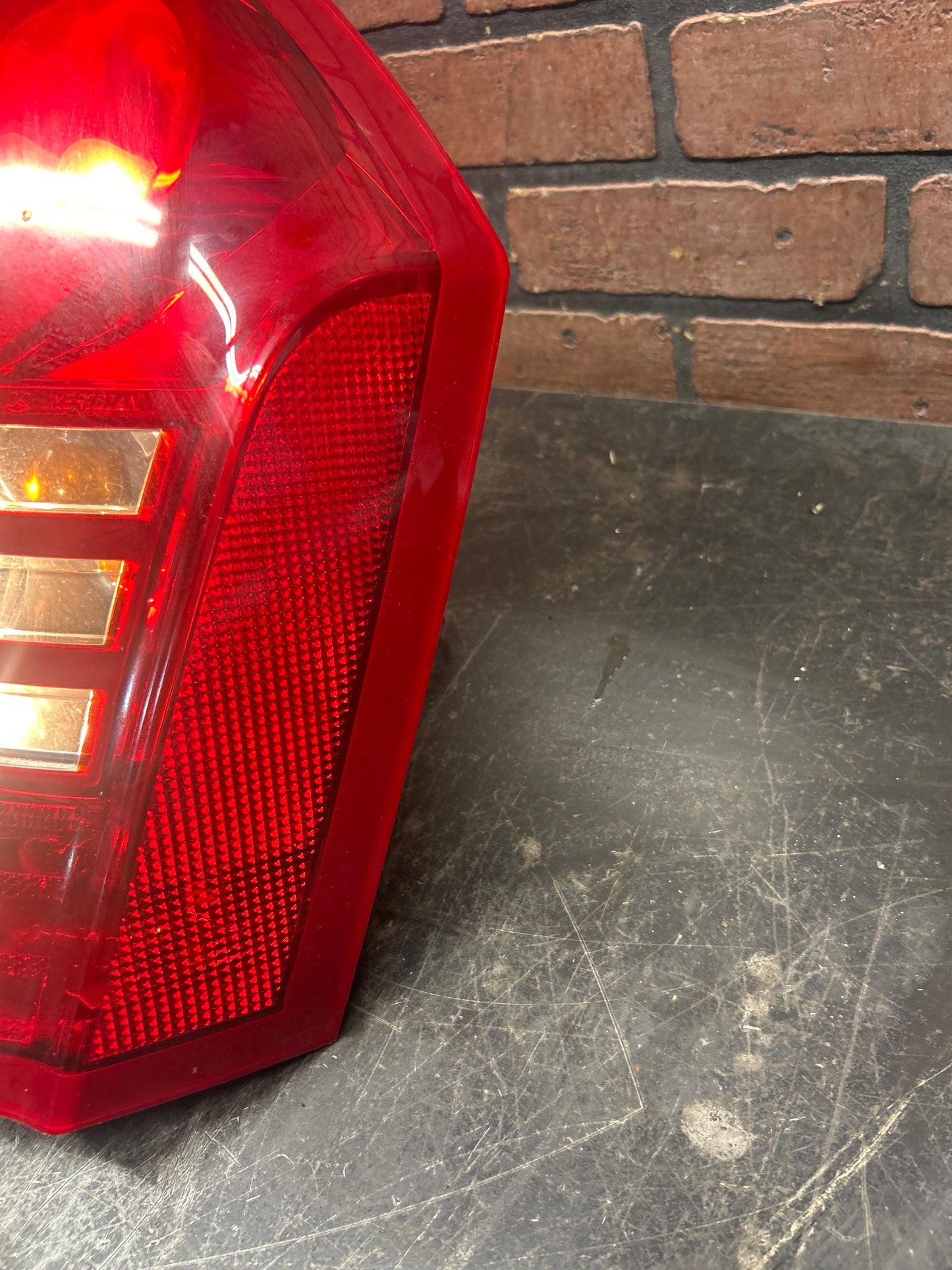 2005-2007 Chrysler 300 SRT8 Rear Passenger Right Side Tail Light OEM 4805853AC
