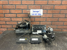 2007 Chrysler 300 SRT8 PCM ECU ECM BCM Ignition Park Assist Module Package OEM