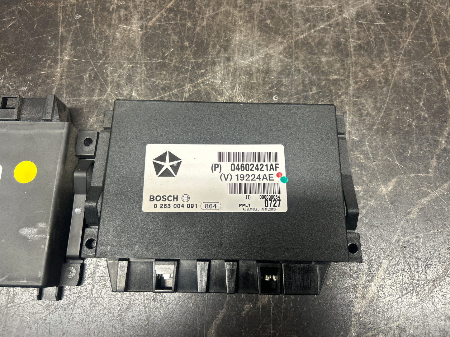 2007 Chrysler 300 SRT8 PCM ECU ECM BCM Ignition Park Assist Module Package OEM