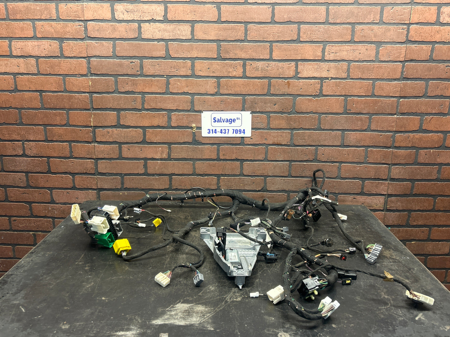 2007 CHRYSLER 300C INSTRUMENT PANEL DASHBOARD DASH WIRE WIRING HARNESS OEM