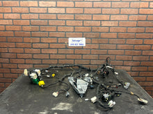 2007 CHRYSLER 300C INSTRUMENT PANEL DASHBOARD DASH WIRE WIRING HARNESS OEM