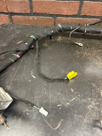 2007 CHRYSLER 300C INSTRUMENT PANEL DASHBOARD DASH WIRE WIRING HARNESS OEM
