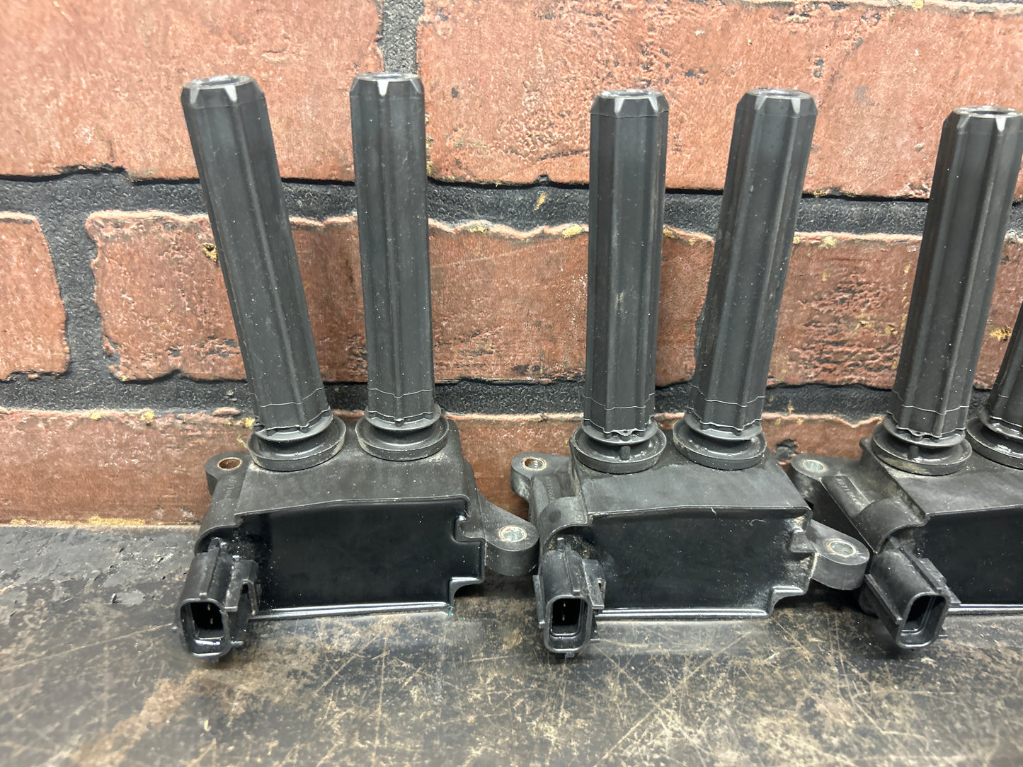 2007 Chrysler Genuine OEM Mopar 56029129AB ignition coils for 5.7/6.1/6.4 Hemi