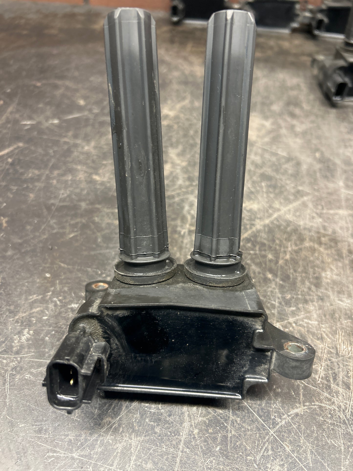 2007 Chrysler Genuine OEM Mopar 56029129AB ignition coils for 5.7/6.1/6.4 Hemi
