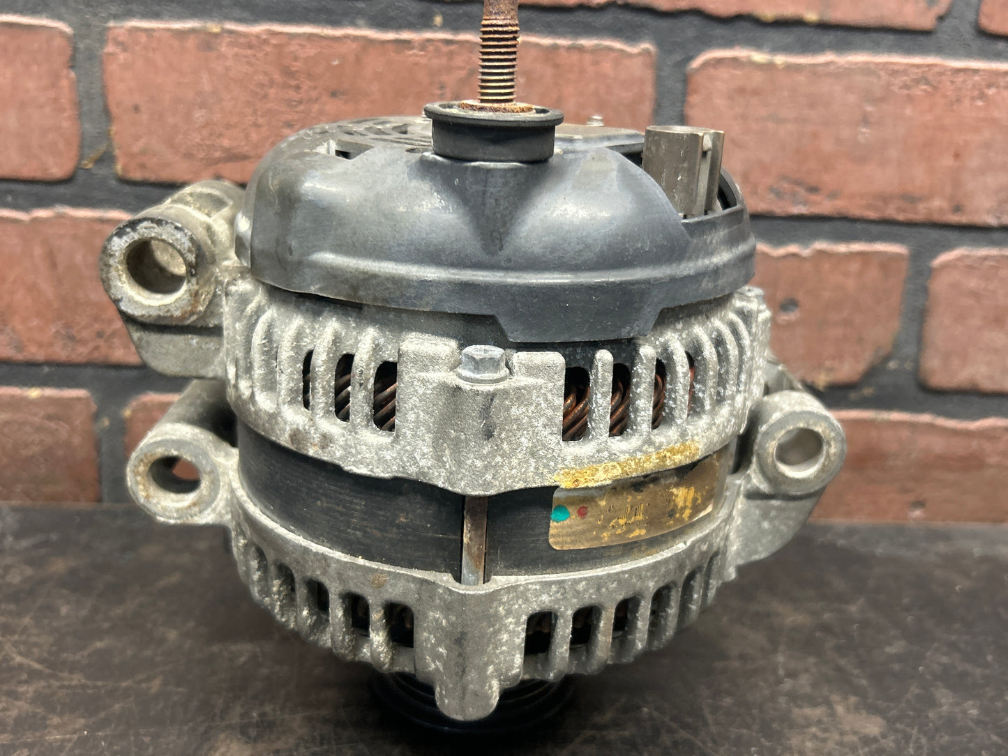 05-10 CHRYSLER 300C SRT8 6.1L ALTERNATOR ENGINE GENERATOR BATTERY CHARGER OEM
