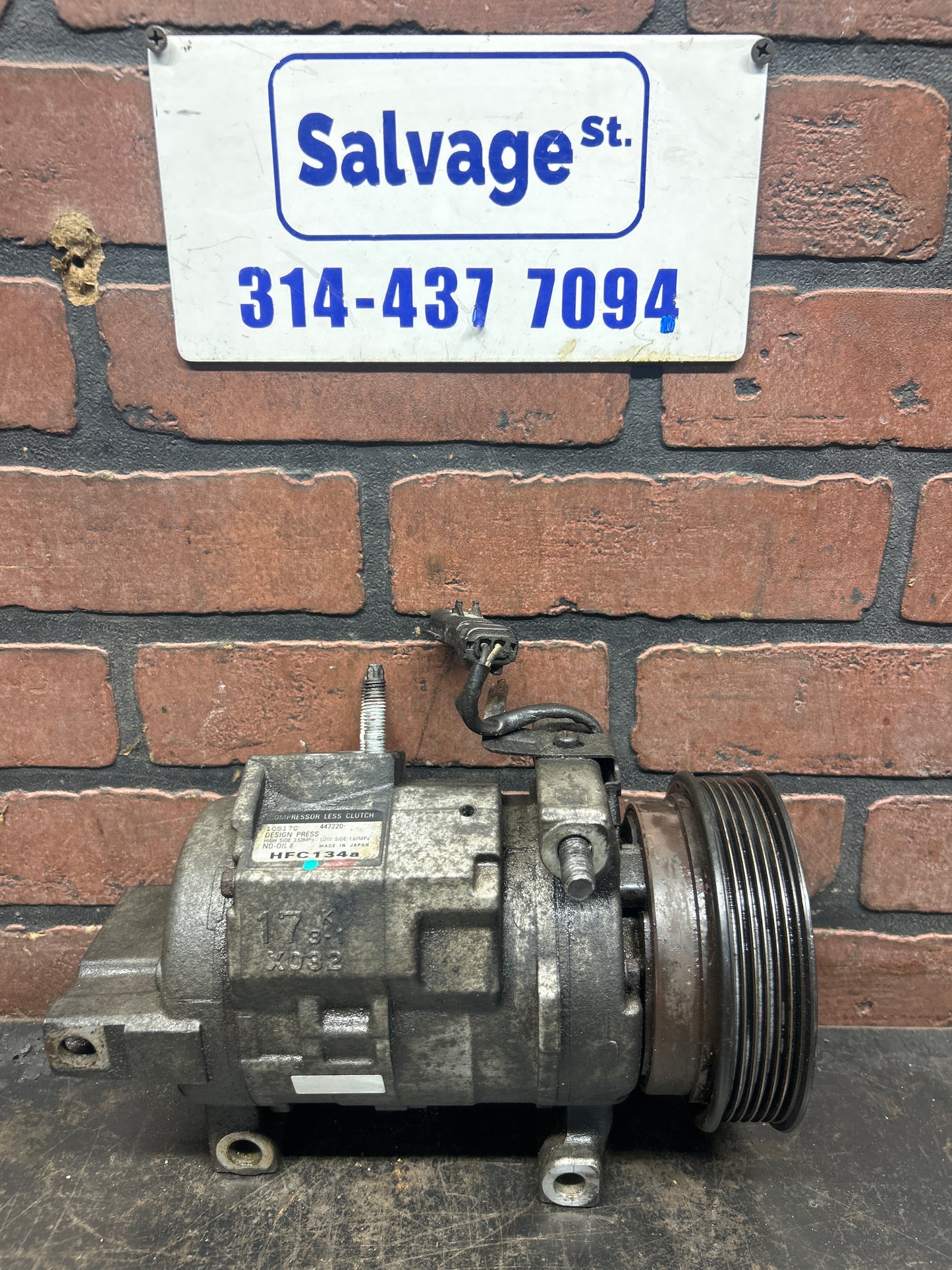 2005-2010 Chrysler 300C/Challenger/Charger/Magnum OEM A/C Compressor 04596492AC