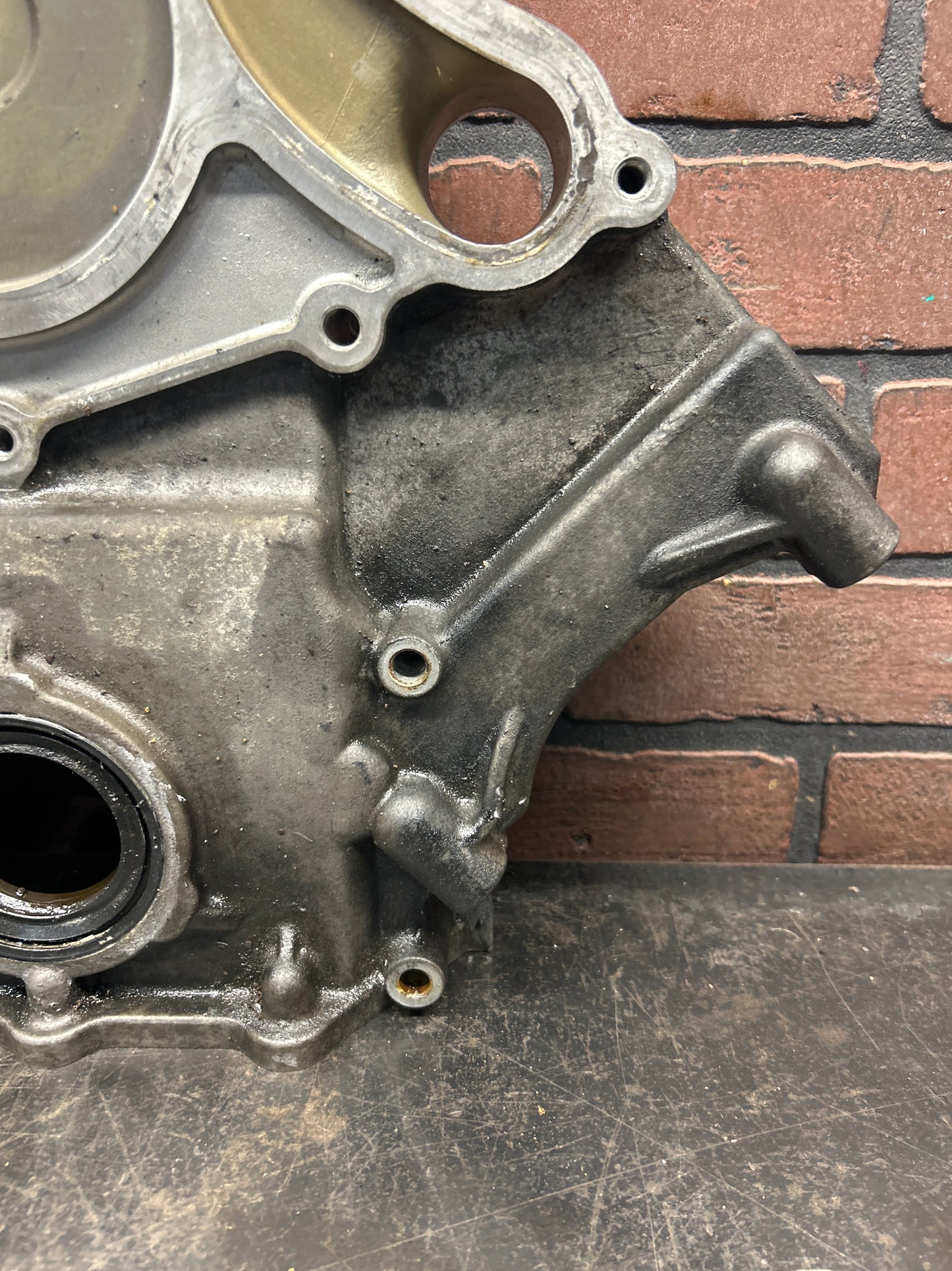 2005-2010 CHRYSLER 300C/CHARGER/Challenger FRONT ENGINE TIMING COVER 5.7L 6.1L