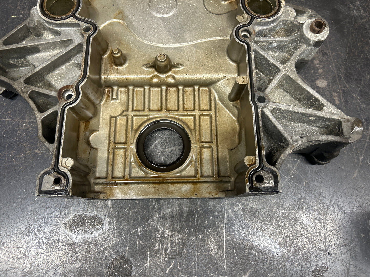2005-2010 CHRYSLER 300C/CHARGER/Challenger FRONT ENGINE TIMING COVER 5.7L 6.1L