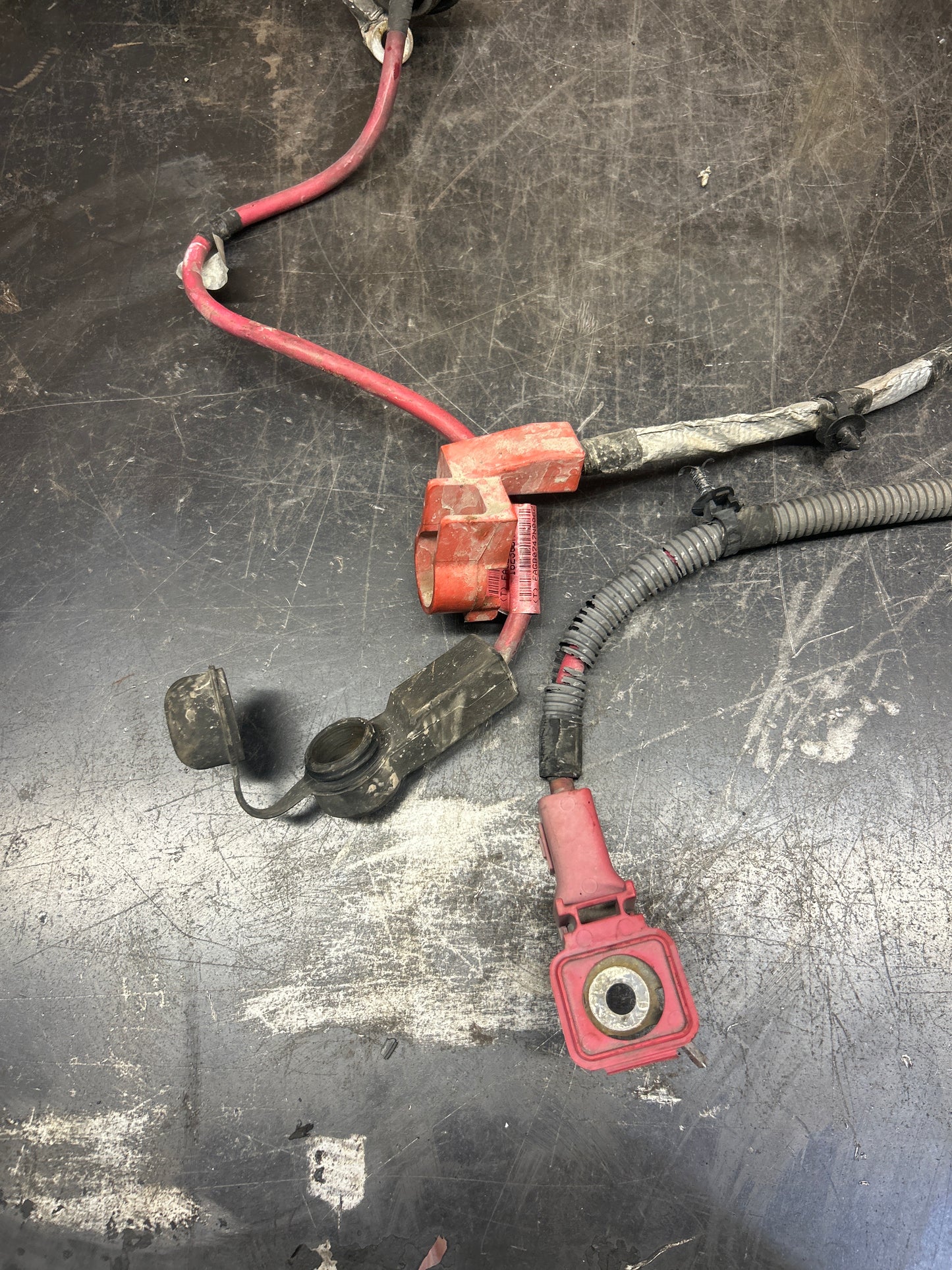 06-10 CHRYSLER 300 CHARGER SRT-8 6.1 HEMI OEM ENGINE WIRING HARNESS 05029768AD