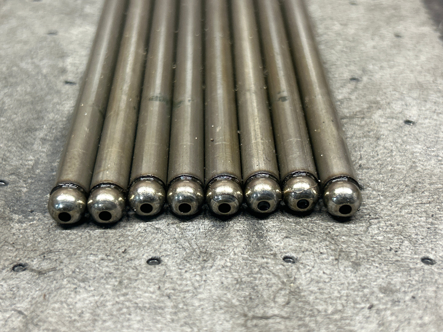 05-10 Chrysler 300C/Charger/challenger/magnum SRT8 6.1L Hemi Push Rods OEM