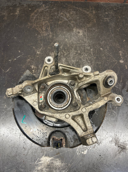 2005-2010 Chrysler 300 SRT8 6.1l Rear Left Suspension Control Arms Spindle