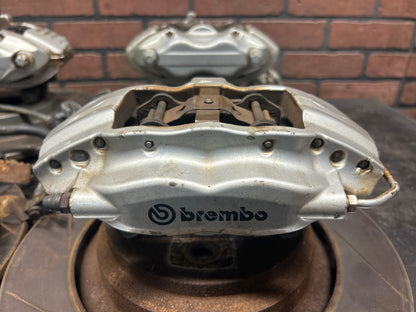 05-10 Chrysler 300C SRT8/Charger/Magnum 4Piston Brembo Brake Calipers and Rotors
