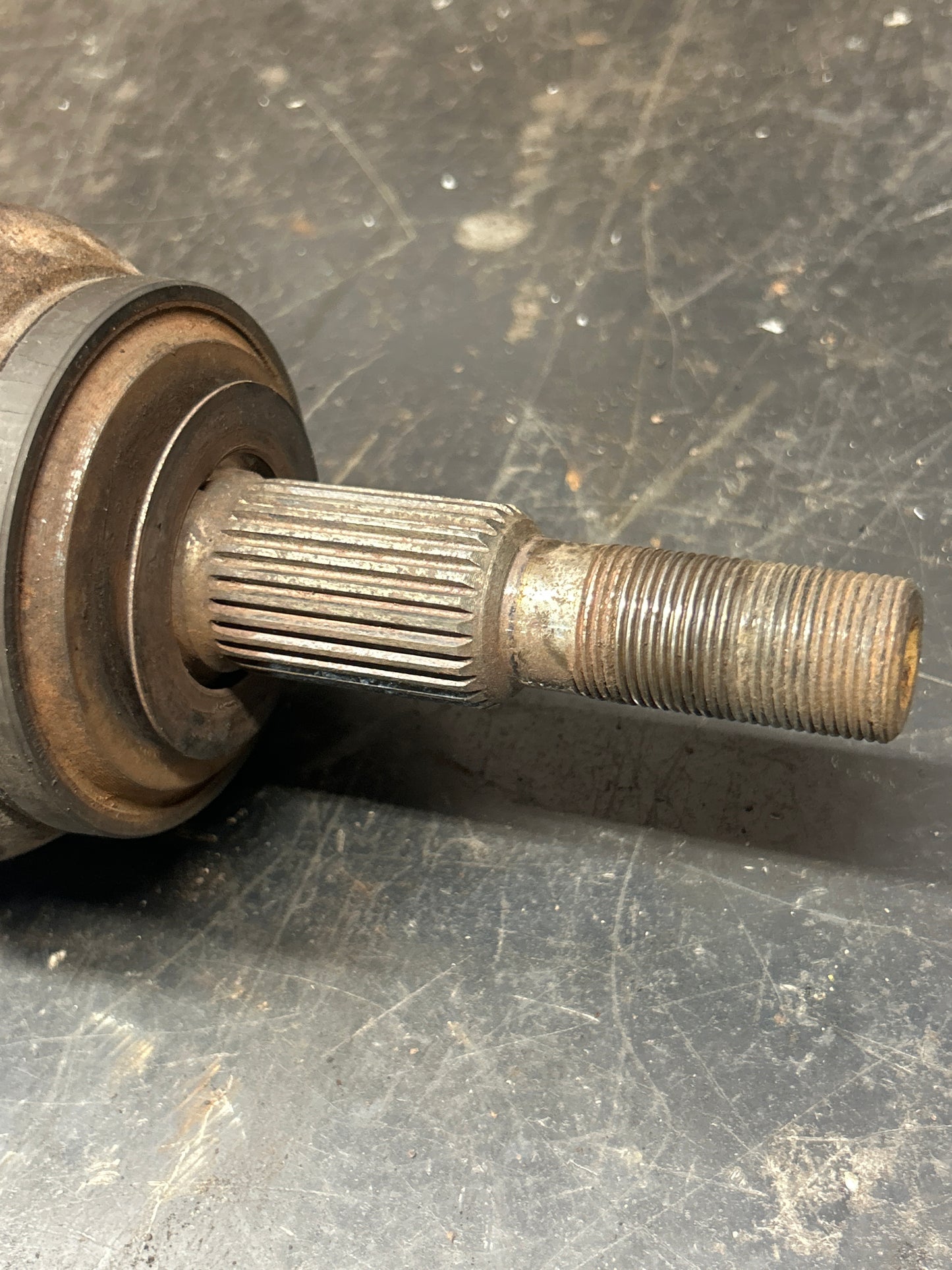 2005-2008 SRT8 Chrysler 300C/Charger/Challenger/Magnum Right CV Axle Shaft OEM