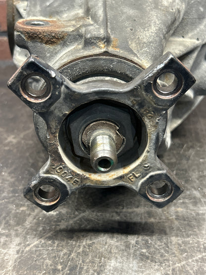 2005-2010 Chrysler 300C SRT8 6.1L 3.06 Rear Differential RWD OEM 05037799AC
