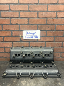 Set of 2 Genuine Mopar 5.7L 6.1L 6.4L Hemi Valve Cover Dodge Chrysler 53022085AD