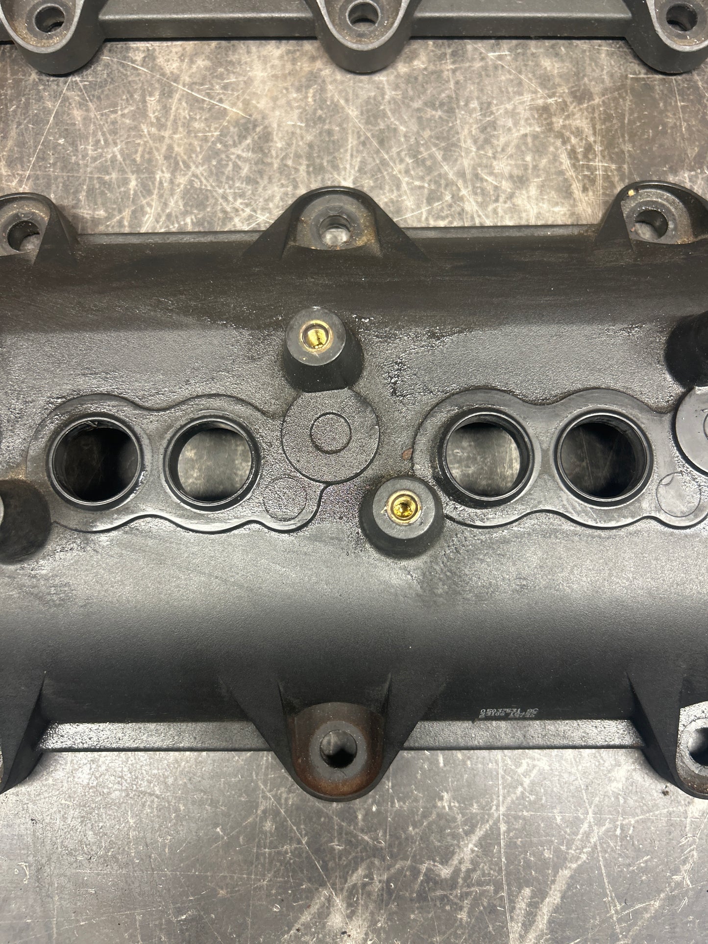 Set of 2 Genuine Mopar 5.7L 6.1L 6.4L Hemi Valve Cover Dodge Chrysler 53022085AD