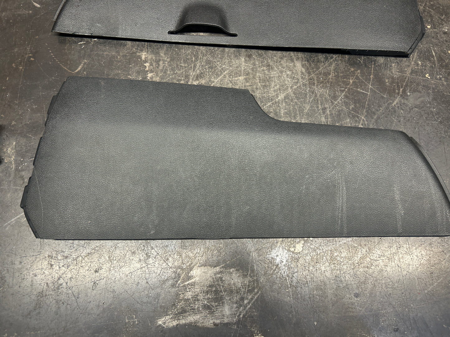 2015-2023 DODGE CHARGER FRONT CENTER CONSOLE BOTH SIDE COVER PANEL TRIM OEM
