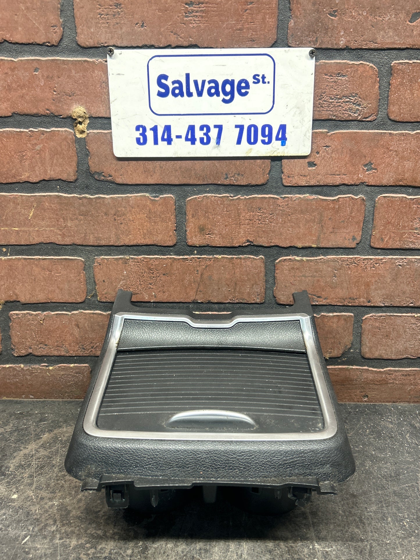 2011-2023 DODGE CHARGER/CHRYSLER 300 CENTER CONSOLE CUP HOLDER SLIDING COVER OEM