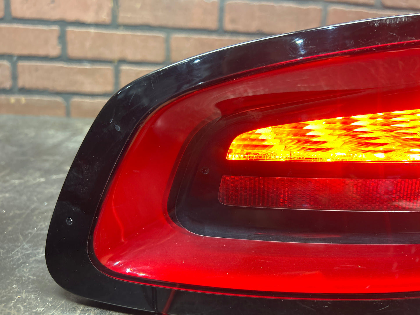 2015-2023 Dodge Charger Scat Pack 392 Rear Left Tail Light Brake Lamp 68213145AD