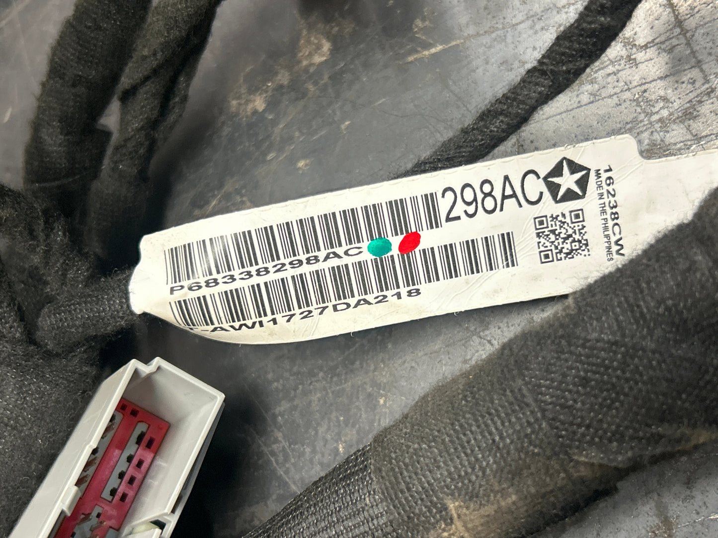 2018 DODGE CHARGER DASH DASHBOARD INSTRUMENT PANEL WIRE WIRING HARNESS OEM