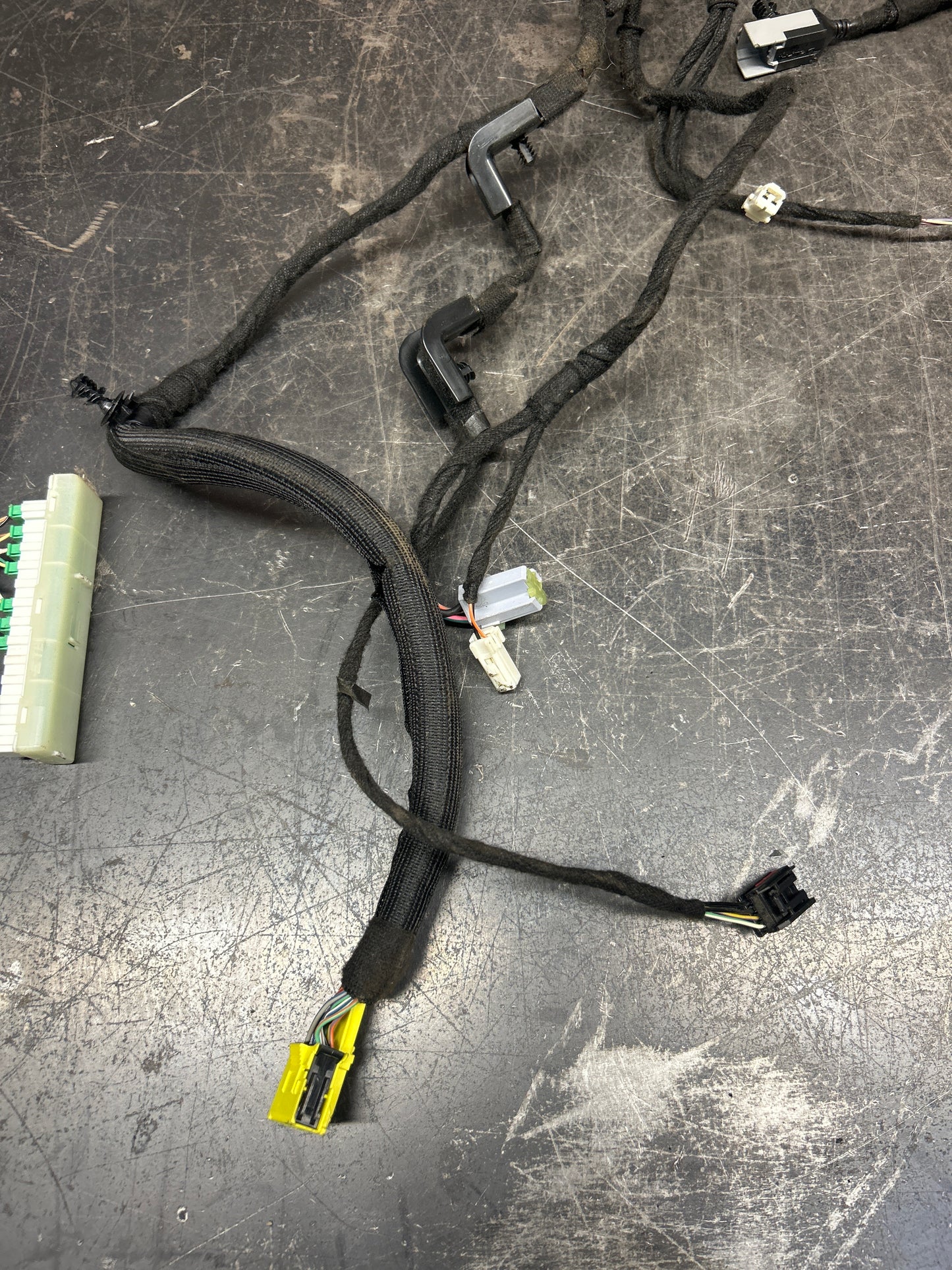 2018 DODGE CHARGER DASH DASHBOARD INSTRUMENT PANEL WIRE WIRING HARNESS OEM