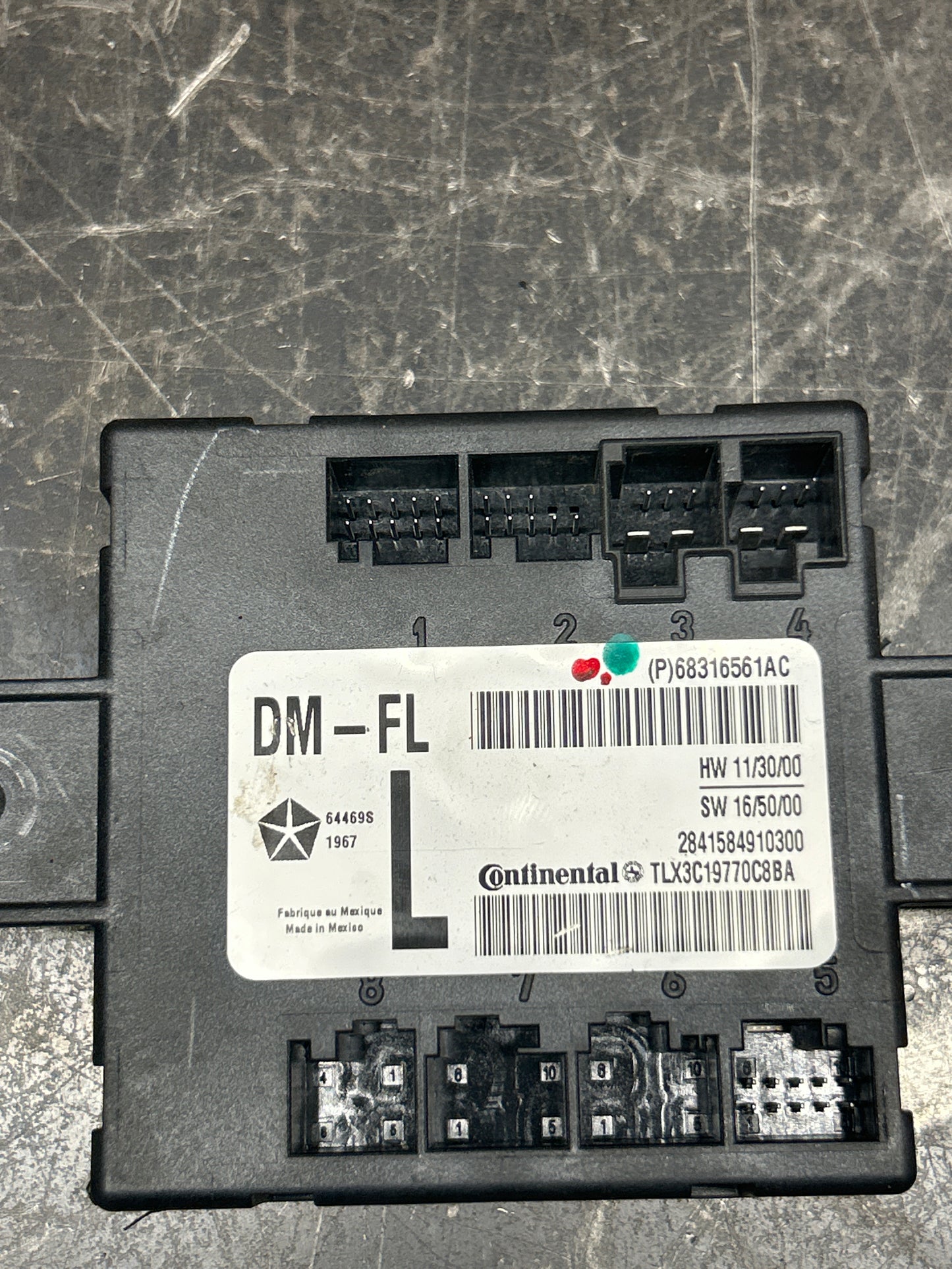 2015-2019 DODGE CHARGER DURANGO PASSENGER RIGHT DOOR CONTROL MODULE OEM