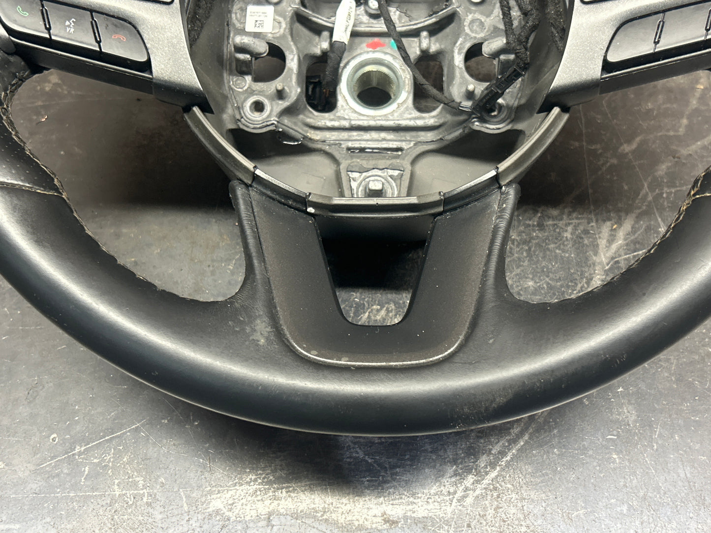 2018-2023 Dodge Charger Scat Pack 392 Steering Wheel W/Paddles Cruise Control