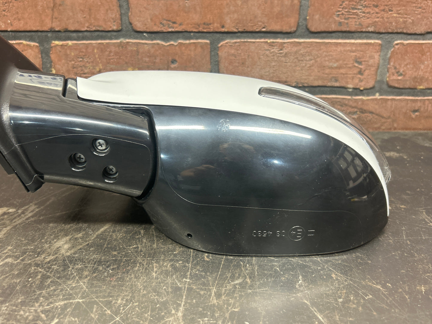 2016-2019 OUTLANDER WHITE POWER DRIVER LEFT SIDE VIEW DOOR MIRROR 7632C631
