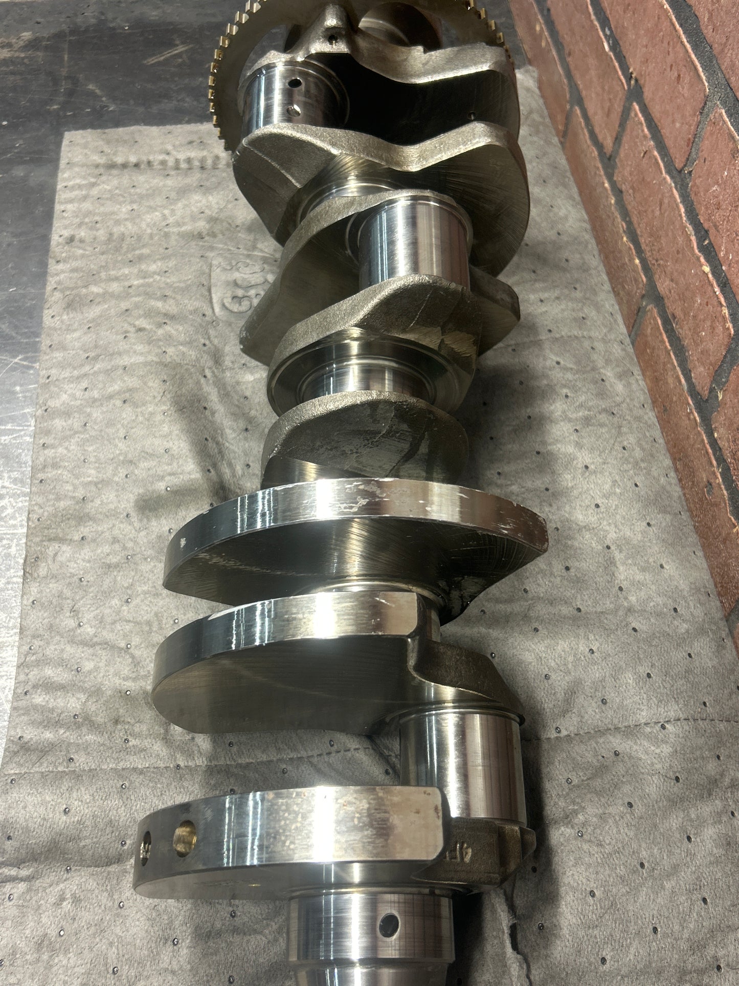 2013-2024 Dodge 6.4L SRT 392 Hemi Mopar Engine Crankshaft OEM 5038339AG