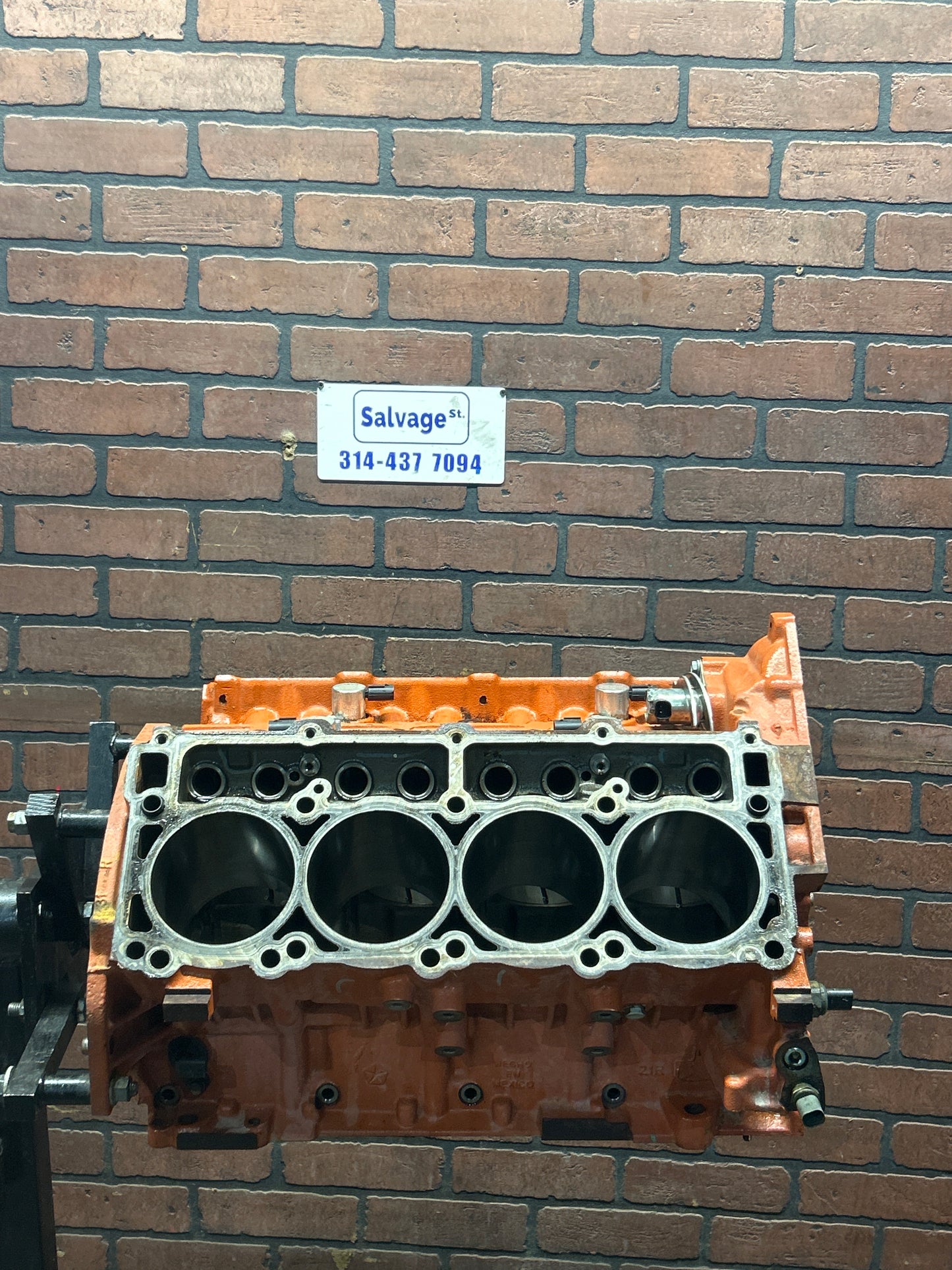 15-23 Dodge Challenger/Charger 6.4L BGE HEMI V8 Bare Engine Block 68249194AA OEM