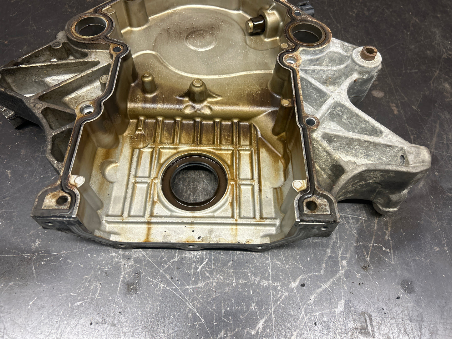 2005-2010 CHRYSLER 300C/CHARGER/Challenger FRONT ENGINE TIMING COVER 5.7L-6.1L