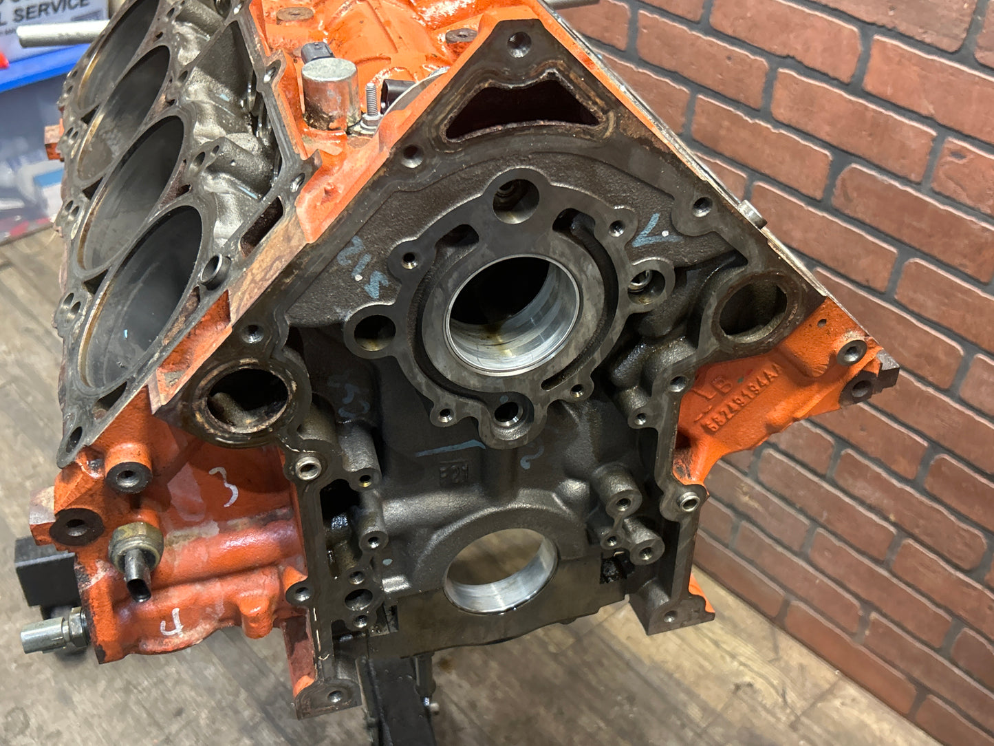 15-23 Dodge Challenger/Charger 6.4L BGE HEMI V8 Bare Engine Block 68249194AA OEM
