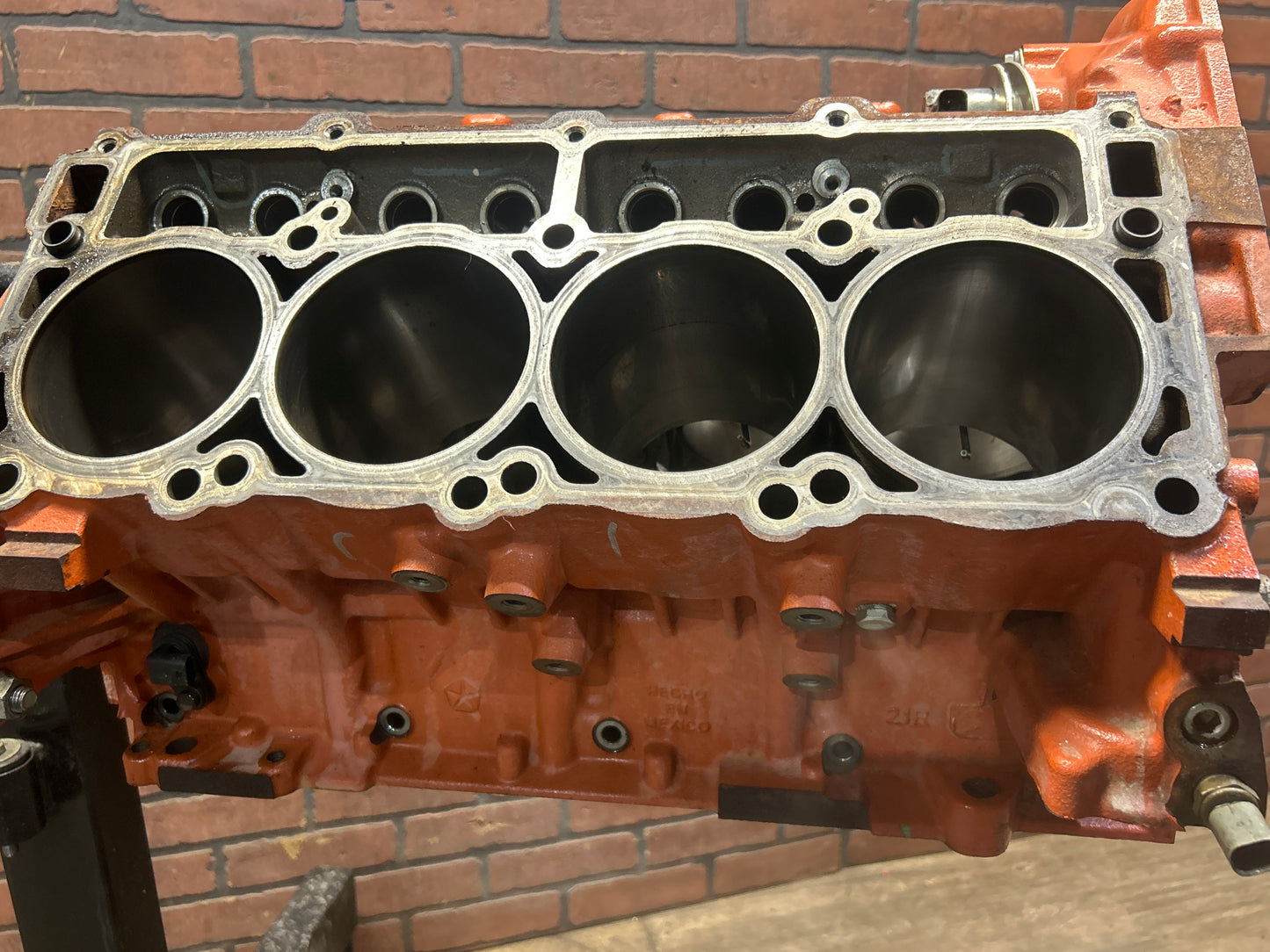 15-23 Dodge Challenger/Charger 6.4L BGE HEMI V8 Bare Engine Block 68249194AA OEM