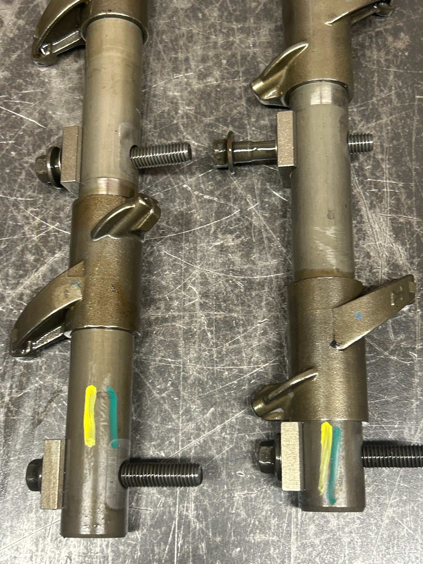 11-24 Mopar Dodge 5.7L & 6.4L Engine Intake and Exhaust Rocker Arm Assembly OEM