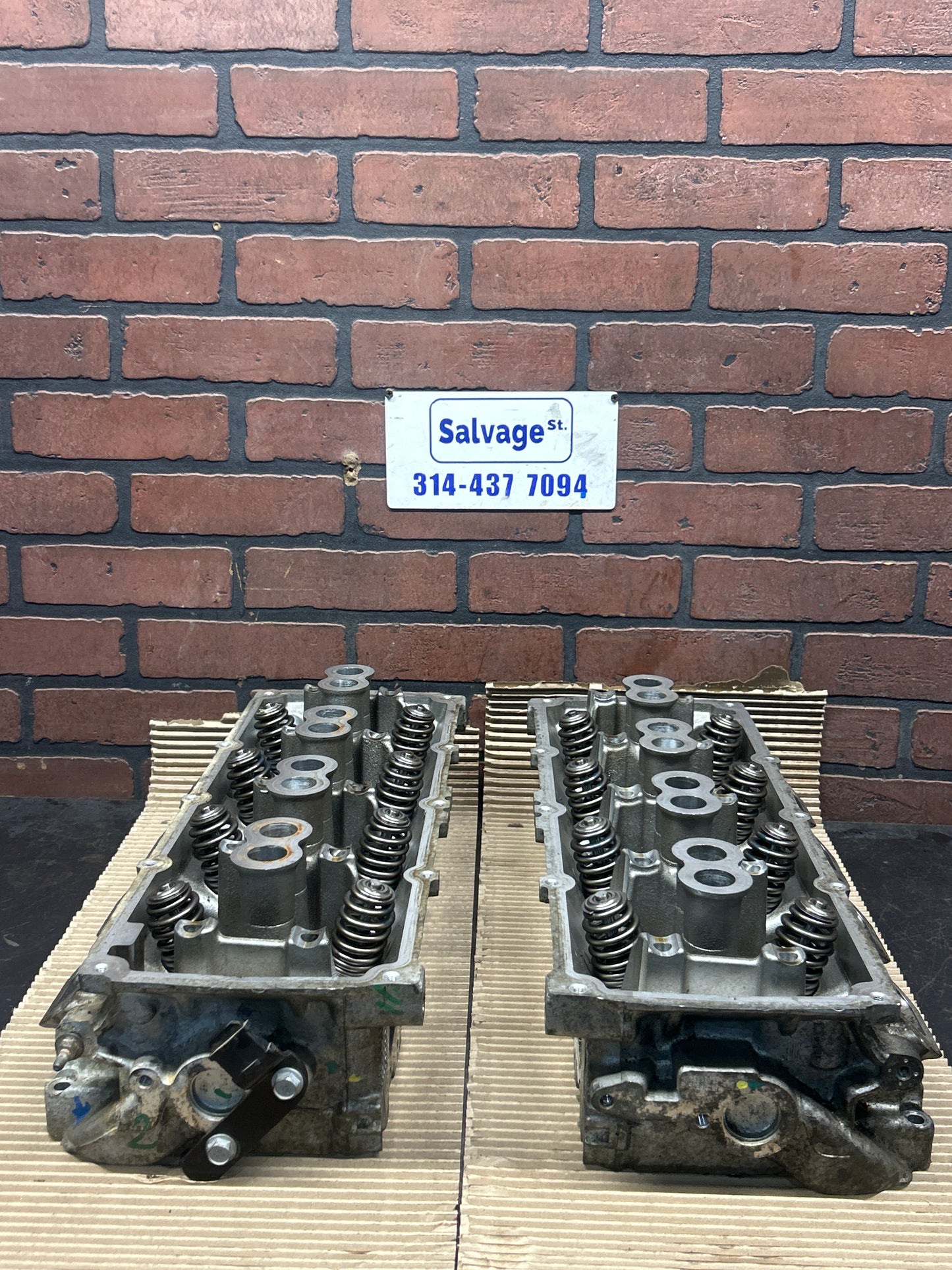 2011-2026 Dodge/Jeep/Chrysler 6.4 Hemi OEM Cylinder Head Pair 05037369BD
