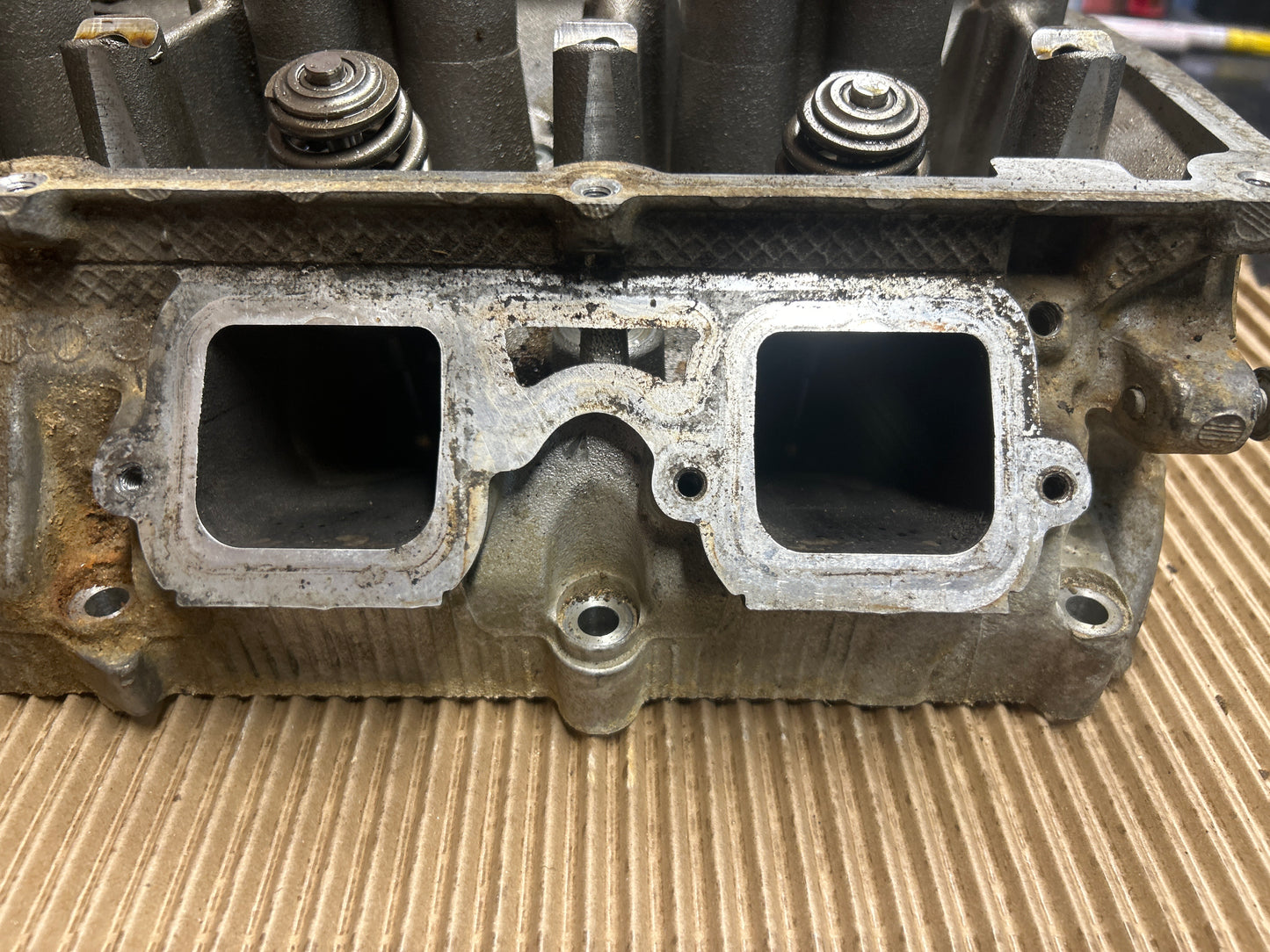 2011-2026 Dodge/Jeep/Chrysler 6.4 Hemi OEM Cylinder Head Pair 05037369BD