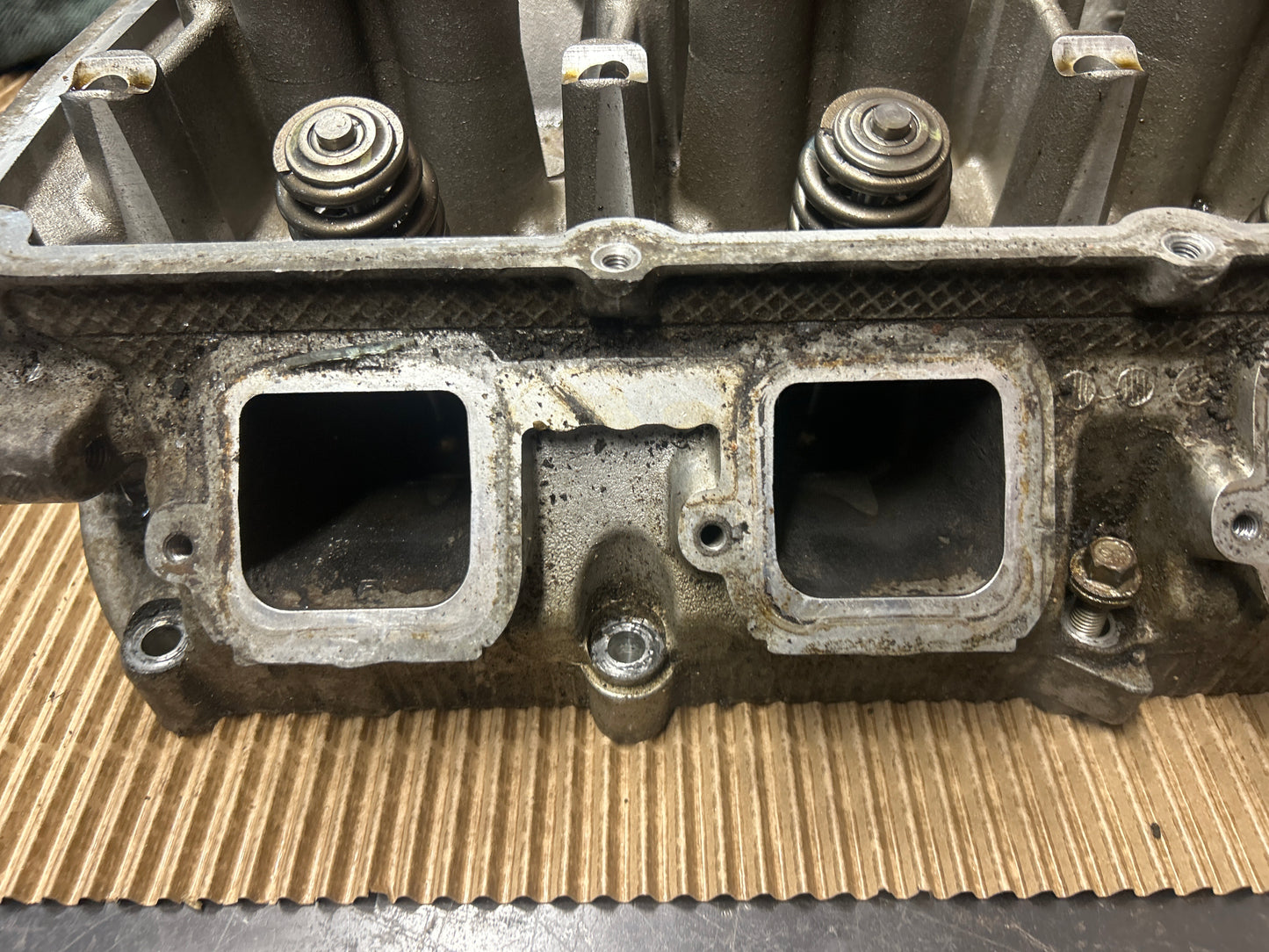 2011-2026 Dodge/Jeep/Chrysler 6.4 Hemi OEM Cylinder Head Pair 05037369BD